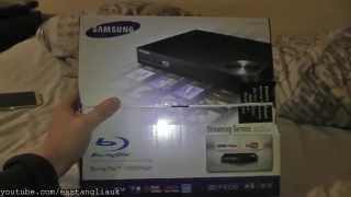 Unboxing Cheap Budget Samsung BDF5100 Bluray and DVD Player Plus Playing With It [upl. by Rumilly]