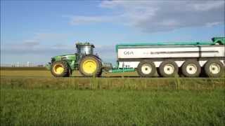 GEA Farming EL48 Manure Steerable Spreader  Houle  EN [upl. by Udella351]