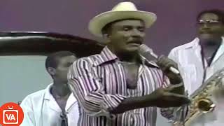 Joseito Mateo  Mujer Cariñosa En Vivo [upl. by Milstone]