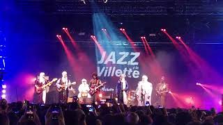 Tinariwen  Toumast Tincha  Live Paris 2024 [upl. by Yromas]