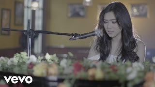 Isyana Sarasvati  Tetap Dalam Jiwa Video Clip [upl. by Vala805]