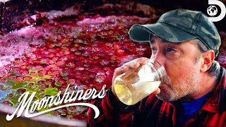 Best Fruit Flavored Liquor Mixes  Moonshiners  Discovery [upl. by Atnomed80]