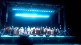 Bídníci Les Misérables Finale Slyš tu písen zástupů reprise  koncert Loket 2015 [upl. by Ansilme]