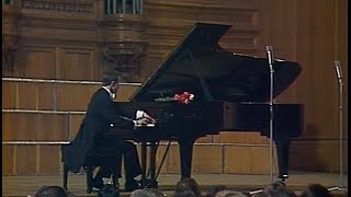 Mikhail Pletnev plays GlinkaBalakirev The Lark  video 1983 [upl. by Ydoow]