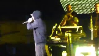 CRACK A BOTTLE WONT BACK DOWN EMINEM amp RIHANNA MONSTER TOUR 2 of 27 [upl. by Gunning]