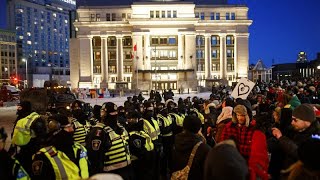 Canadá  Más de 100 detenidos en Ottawa tras tres semanas de manifestaciones [upl. by Ralip707]