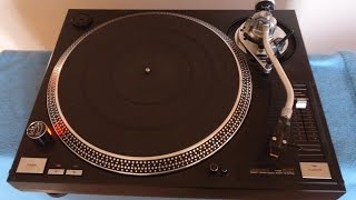 Lineartech DD1700 Phase II Direct Drive Turntable [upl. by Banna]