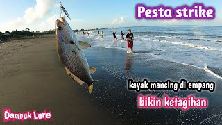 Pantai Nyanyi MENYALA‼️Pesta strikecasting pinggiran dapat banyak ikanshore jigging [upl. by Franciscka]