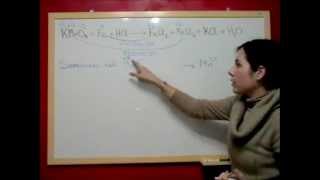 QUIMICA REDOX E12 Ajuste reacción medio ácido KMnO4  Fe  HCl [upl. by Tanah]