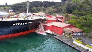 Ship crashes into Million Dollar Waterfront Mansion in Istanbuls Bosphorus Caught on Cameras [upl. by Enidualc]