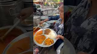 dili ki sabse aachhi thali streetfood thali indianstreetfood vegthali food [upl. by Marya]