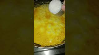 Carrot halwa kannada ಕನ್ನಡ carrothalwadiwalispecialdipawali sweetshortsshorttrendingvlog [upl. by Nylyahs]