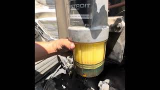 DIY changing your fuel water separator Cascadia [upl. by Drofxer200]