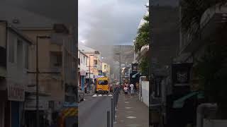 Incendie au centre ville de SaintPaul [upl. by Esihcoc349]