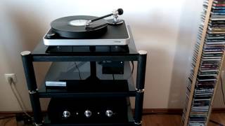 Turntable Clearaudio Concept [upl. by Kifar835]