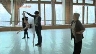 Nikolay Tsiskaridze coaches at the Bolshoi Ballet Academy [upl. by Hallvard649]