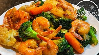 CAMARONES CAJUN SALTEADOS CON VEGETALESCAJUN SHRIMPS SAUTEED WITH VEGETABLES [upl. by Eolcin902]