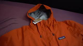 UNBOXING Patagonia Torrentshell 3L Rain Jacket Men redblue [upl. by Rufina]