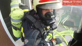 Incendio visto dal casco dei vigili del fuoco volontari Pompieri in azione dallAustria VVF 2016 [upl. by Laraine]