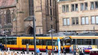 Heilbronn  SBahn und Straßenbahn begegnen sich am Heilbronner Rathaus [upl. by Hum]