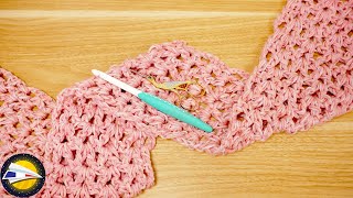 Crochet  Joli écharpe pour le printemps au point V  Apprendre le crochet [upl. by Komsa]