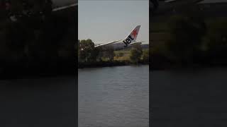 Jetstar 7878 Takeoff BNE 01L brisbaneairport aviation planespotting jetstar 787 airline [upl. by Fabozzi]