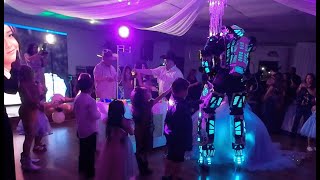 Hora loka con Robot ledcarrito de shots amp Pantalla gigante Chrismauriciomix [upl. by Okoyk]