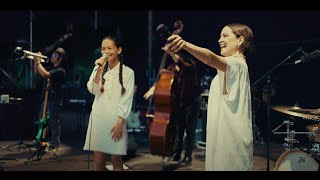 Isaac et Nora feat Natalia Lafourcade  Hasta la Raíz [upl. by Frechette]