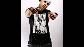 Nicky Jam Ft Mario Fenix y Alekz Flow  Entro Pa La Pista [upl. by Mclaughlin]