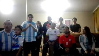 Reacción Chilenos y Argentinos juntos en la tanda de penales final Copa América Centenario [upl. by Gerek]