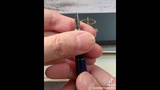 UNBOXING PARKER JOTTER LONDON FOUNTAIN PEN IN ROYAL BLUE [upl. by Coonan]