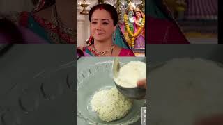 गोपी की पसंदीदा दिवाली स्पेशलबिना मैदा नमकपारे 🤤 sathnibhanasathiya1shorts rashi serial burger [upl. by Danzig]