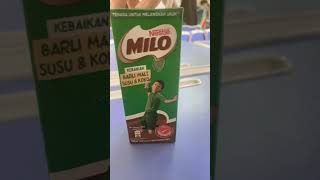 milo dancing fyp milo waittheydontloveyoulikeiloveyou [upl. by Nylarej]