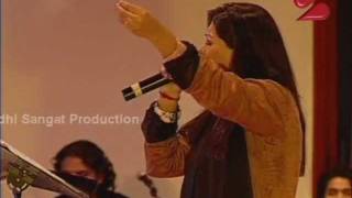 Muhinja Yaar Mitha  Sanam Marvi  Sindhi program in Dubai [upl. by Wernsman859]