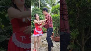 Where i was pruning the tree 🤔🤣 funny couple 😊😋funny shorts couple [upl. by Odrareg]