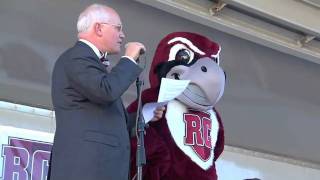 Roanoke Colleges new mascot Rooney [upl. by Aneelas]