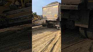 Dumper help motor grader youtubeshorts grader moradabad graderlover constructionequipment [upl. by Nairrod]