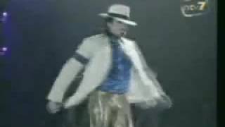 MICHAEL JACKSON  Smooth Criminal live In KL [upl. by Aslam]