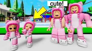 We COPY ODERS but make it RICH as TWIN PLUSHIESBrookhaven Funny Compilation [upl. by Talich]