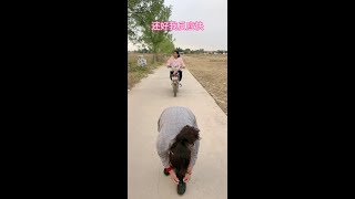 Fortunately I have a quick reaction Xiaohua acridine Xiaohua acridine interesting jokes Rural [upl. by Wyly447]