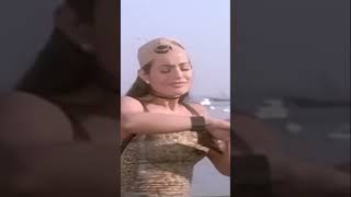 Ameesha Patel Ne Maara Pocket AmeeshaPatel Comedy Kranti Shorts [upl. by Danialah]