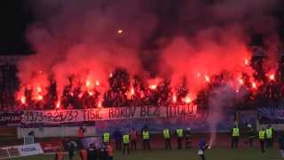 Bengalské ohňe počas derby Slovan  Trnava [upl. by Hnahym]