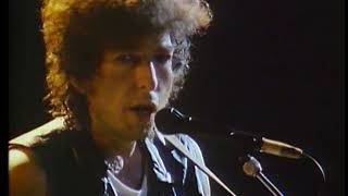 Bob Dylan  Knockin on Heavens Door Live [upl. by Eleda]