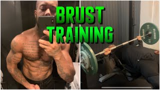 Brust Workout Freihantel Training  Old School Bodybuilding [upl. by Arraek517]