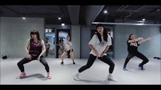 MIRROR Wiggle Bongyoung Park Ver 1MILLION Dance Studio [upl. by Aleacin]