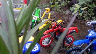 Motor cross finger motor cross racing superbike diecast motor cross036 [upl. by Treharne491]