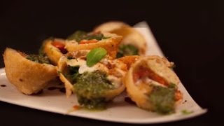 Boules de pizza frites mozzarrella roquette  Recette Apéro [upl. by Sonitnatsnoc757]