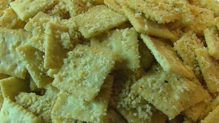 Bettys ItalianSeasoned Saltine Minis [upl. by Ylrebmi11]