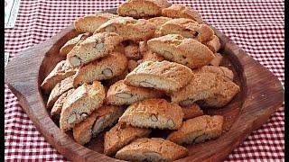 CANTUCCI TOSCANI ALLE MANDORLE  RICETTA FACILE E VELOCE BISCOTTI CANTUCCINI CROCCANTI E BUONISSIMI [upl. by Aysab]