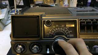 Radio Receptor Antigo e Raro JVC modelo 3070 AM FM TV e Toca Fitas [upl. by Jerol71]